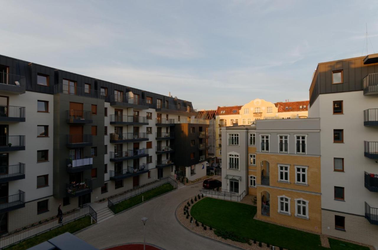 Apple Green Apartments Poznań Esterno foto